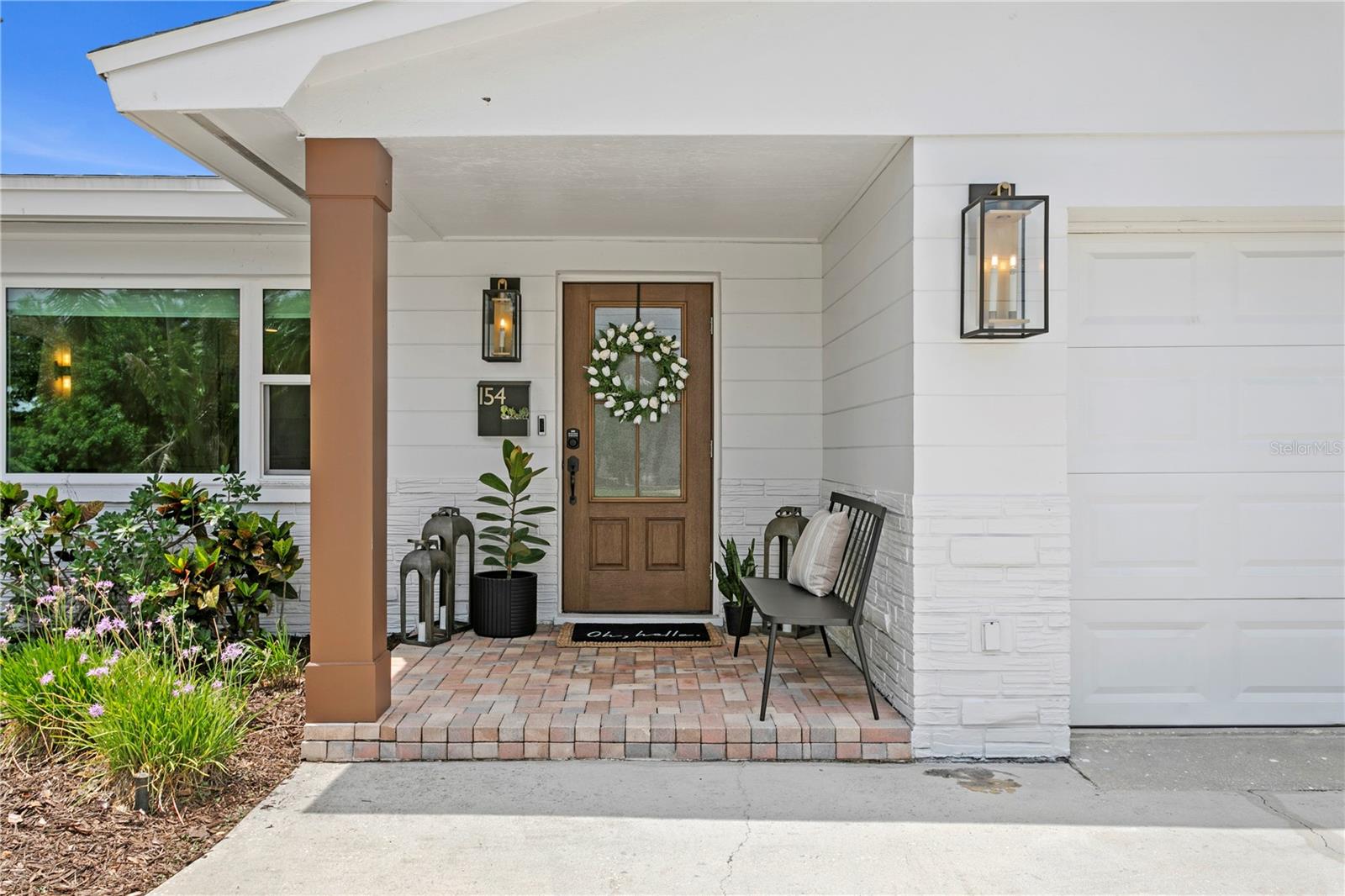 154 45th Ave NE, St Petersburg, FL 33703
