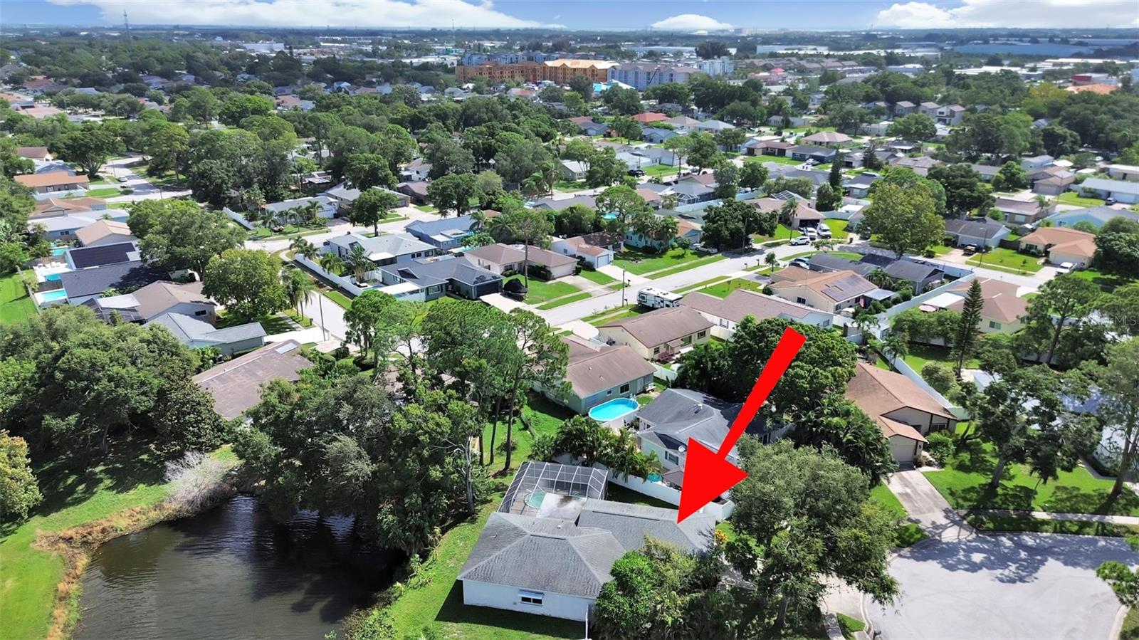 6996 122nd Dr, Largo, FL 33773