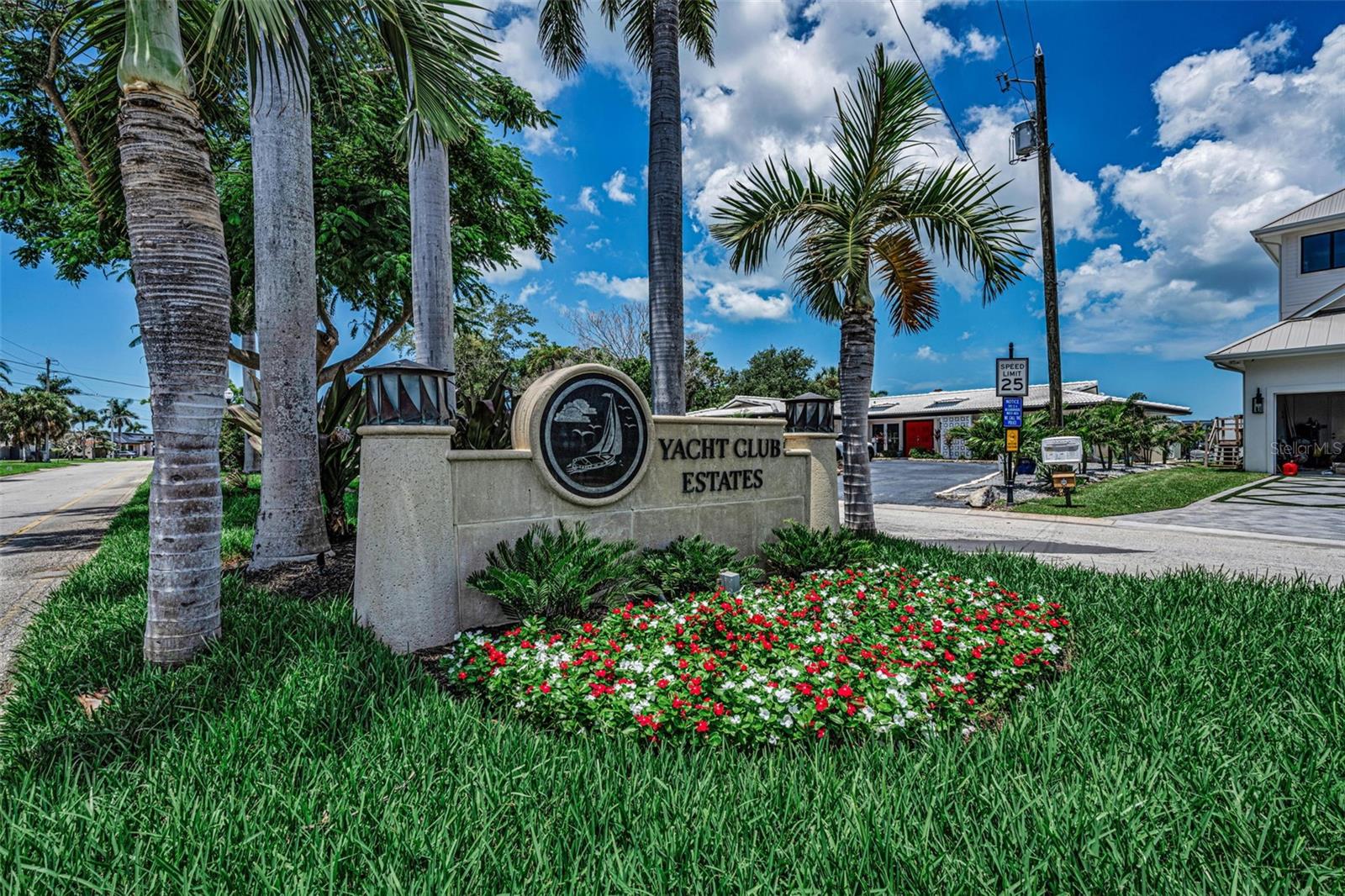 7901 10th Ave S, St Petersburg, FL 33707