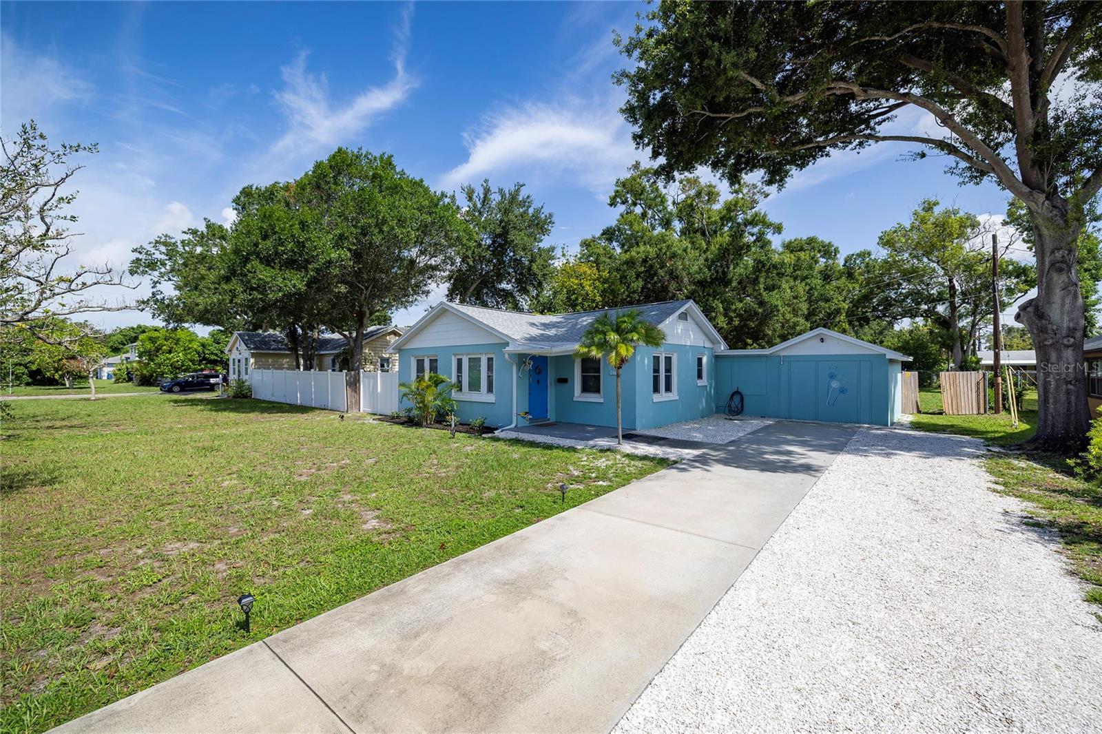2869 30th Ave N, St Petersburg, FL 33713