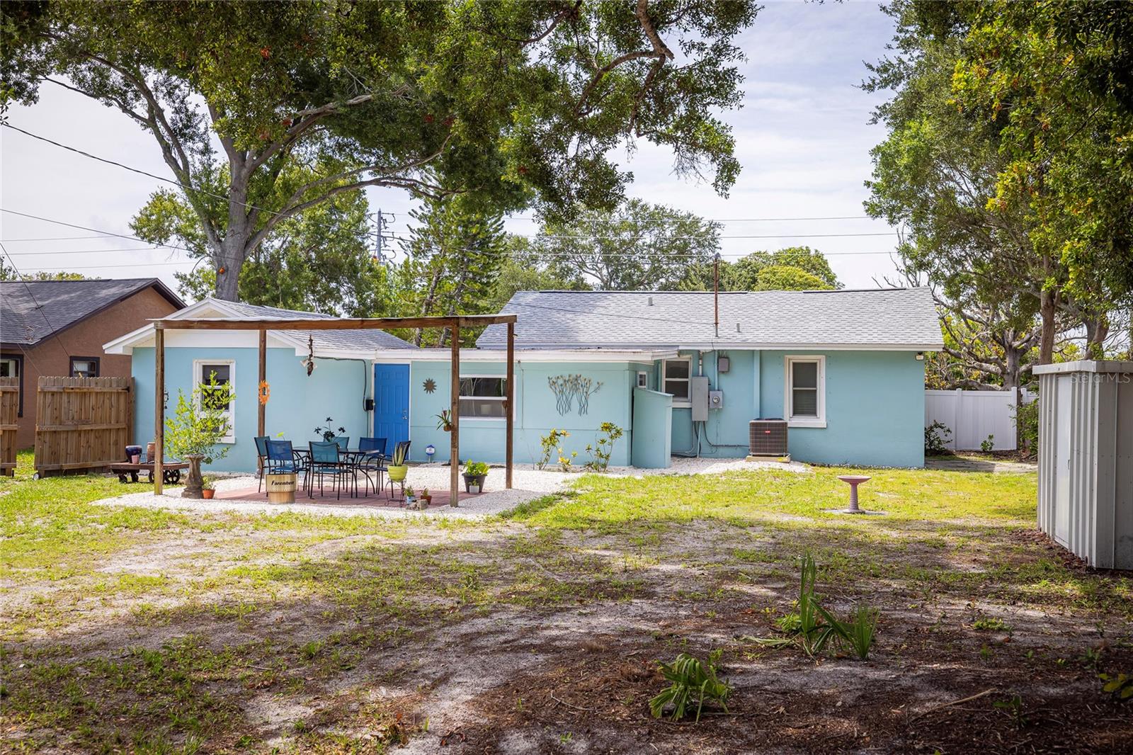 2869 30th Ave N, St Petersburg, FL 33713
