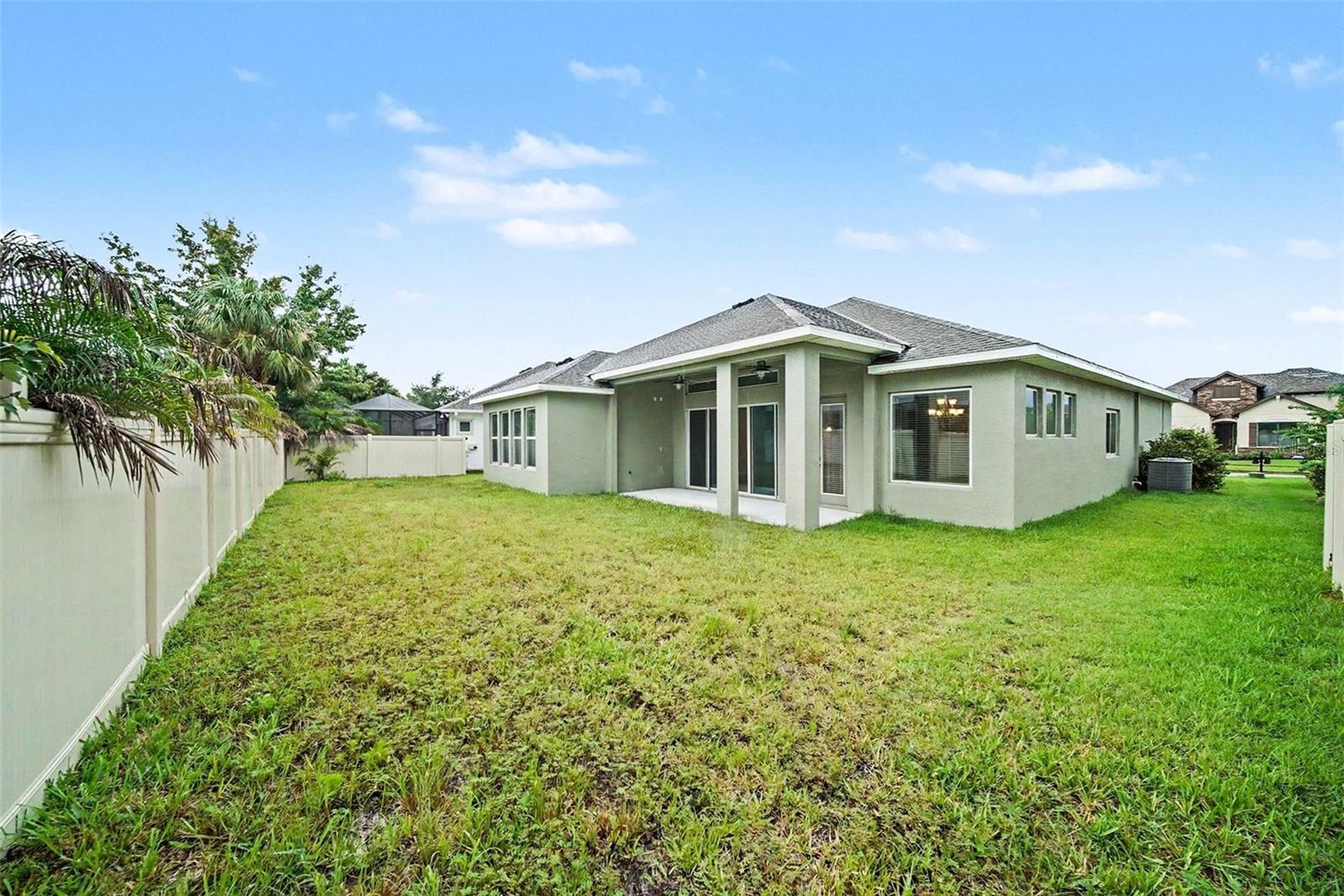 1832 Tonka Ter, Wesley Chapel, FL 33543