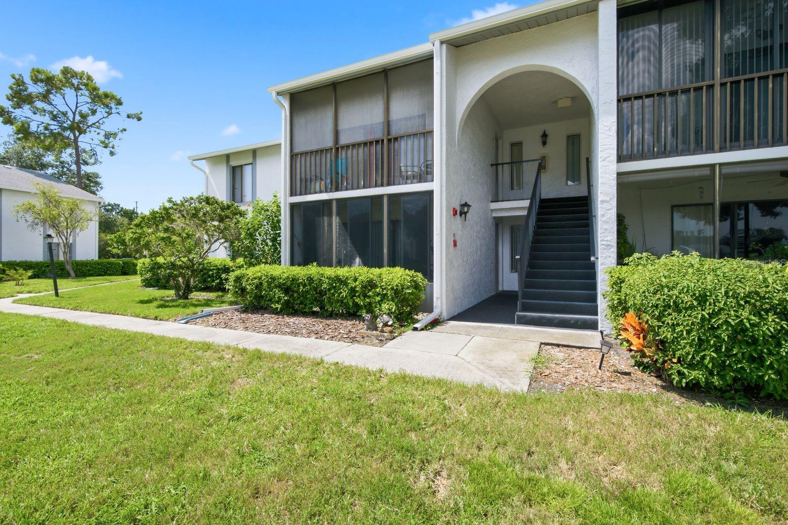 1179 Pine Ridge Cir W #G1, Tarpon Springs, FL 34688