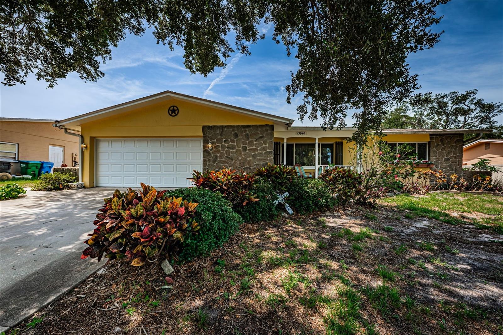 13940 87th Ave, Seminole, FL 33776
