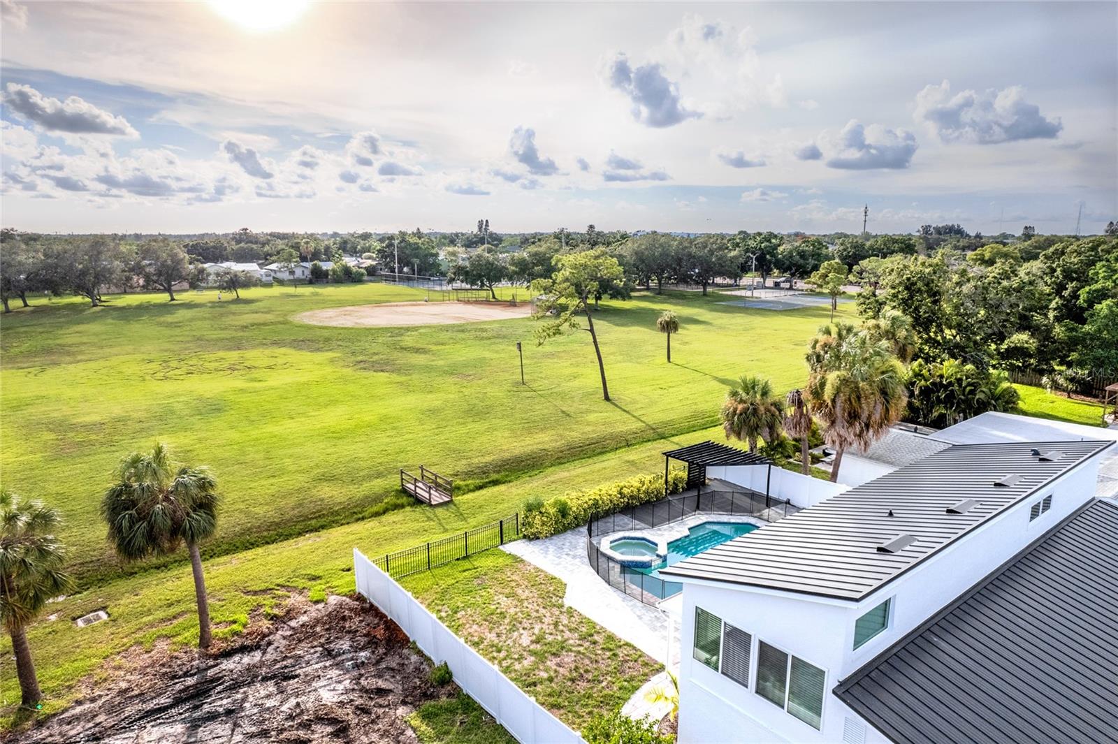 5400 Denver St NE, St Petersburg, FL 33703