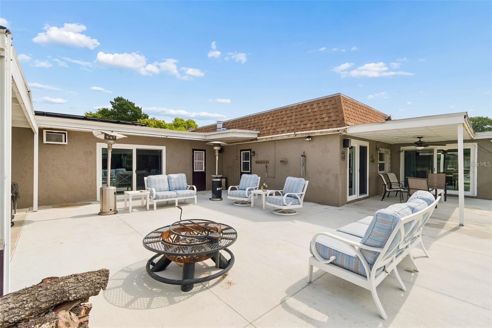 4306 Newbury Dr, New Port Richey, FL 34652