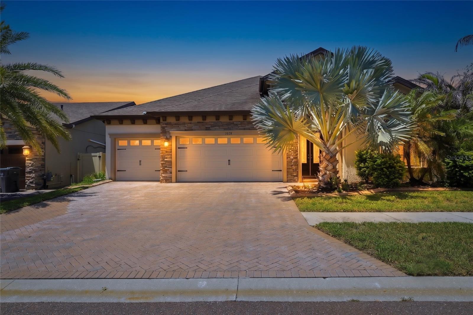 1028 Coretto Ave, Brandon, FL 33511