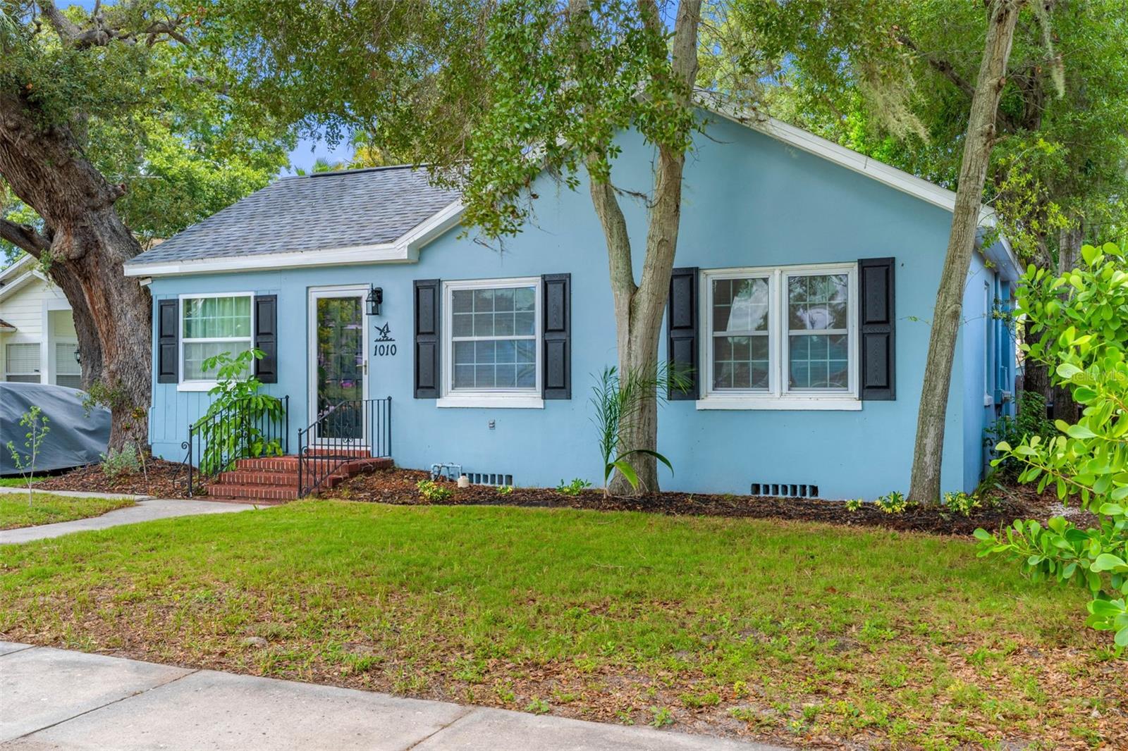 1010 Osage St, Clearwater, FL 33755