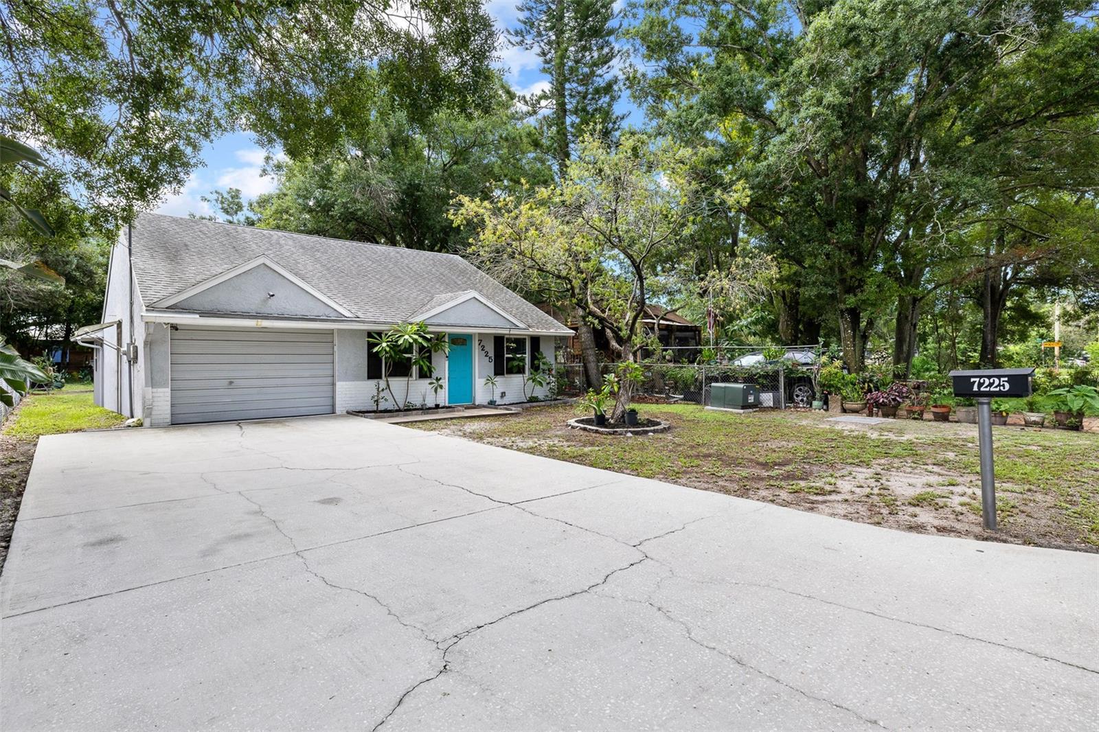 7225 33rd St N, St Petersburg, FL 33702