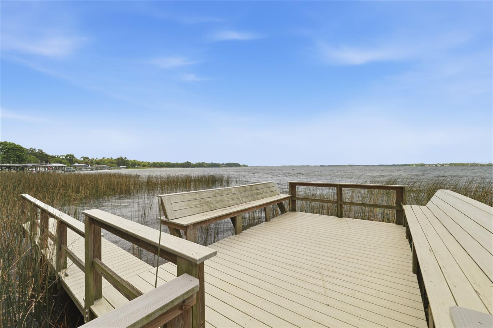 520 Austin Dr, Tarpon Springs, FL 34688