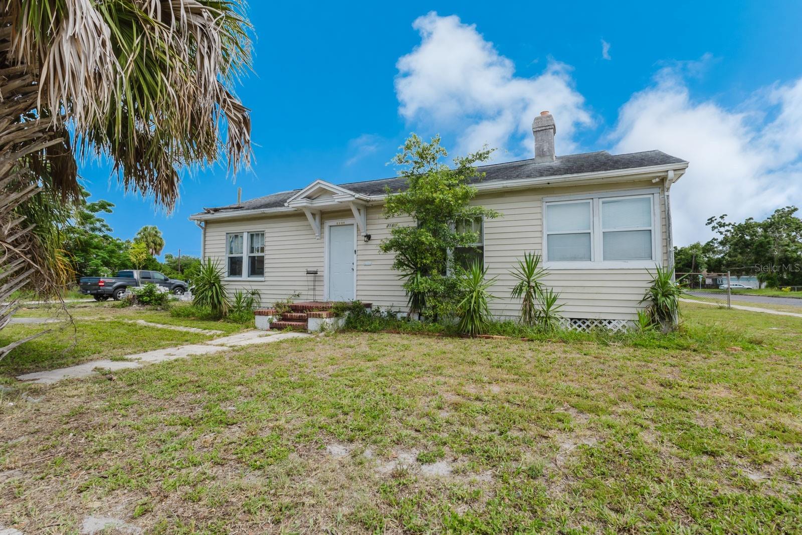 2560 5th Ave S, St Petersburg, FL 33712