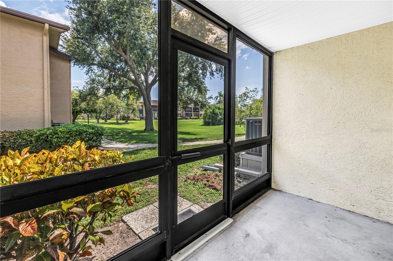 723 83rd Ave N #102, St Petersburg, FL 33702