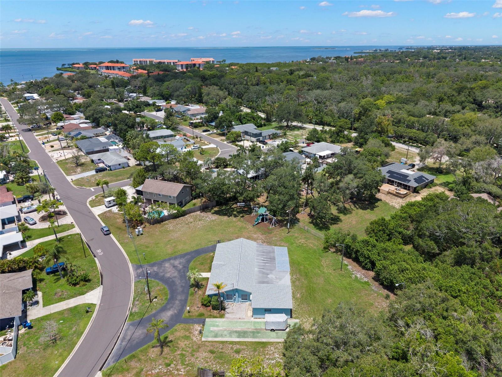 4827 Blue Jay Cir, Palm Harbor, FL 34683