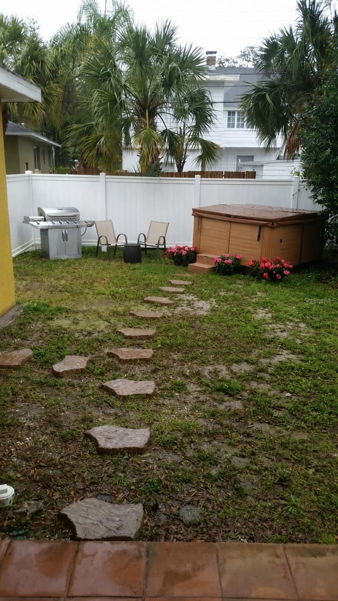 3517 Haines Rd N, St Petersburg, FL 33704