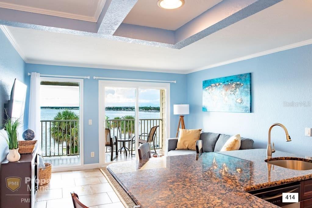 2506 N Rocky Point Dr #414, Tampa, FL 33607