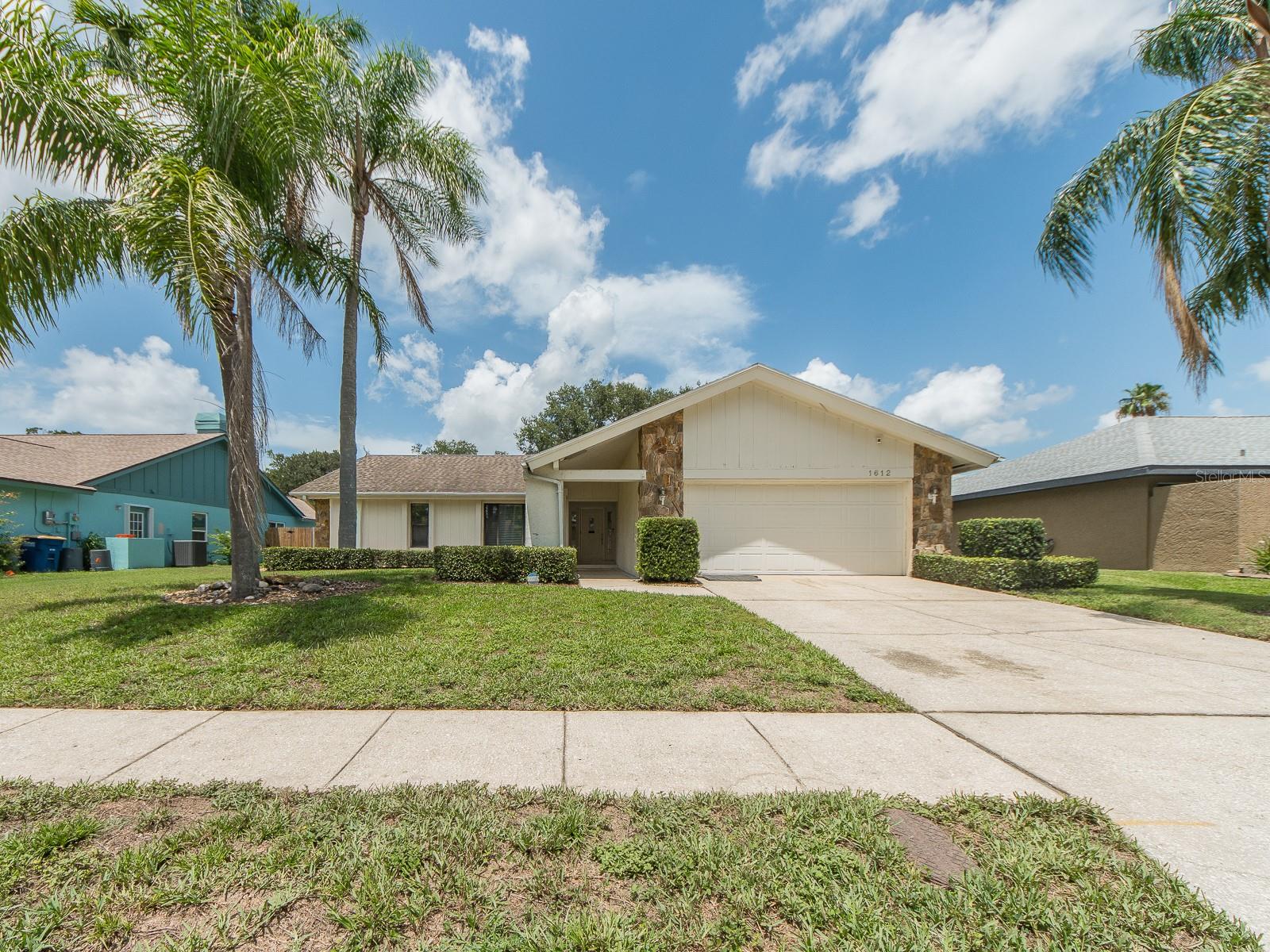 1612 Midnight Pass Way, Clearwater, FL 33765