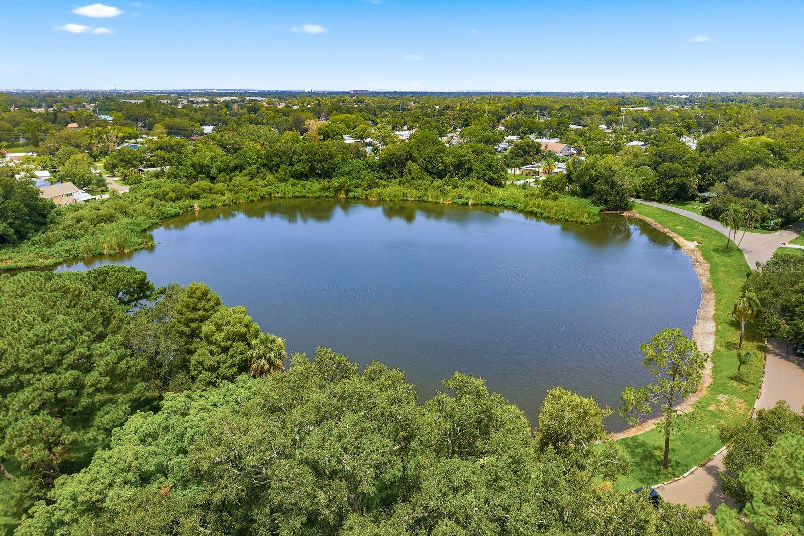 2168 Victoria Dr, Clearwater, FL 33763