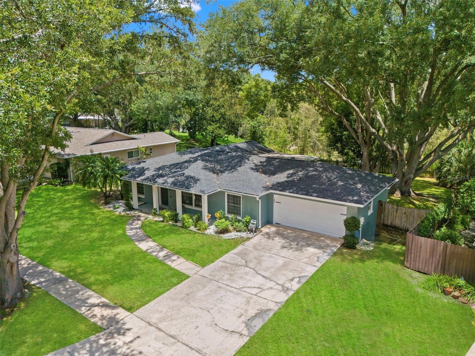 15521 Wetstone Dr, Tampa, FL 33613