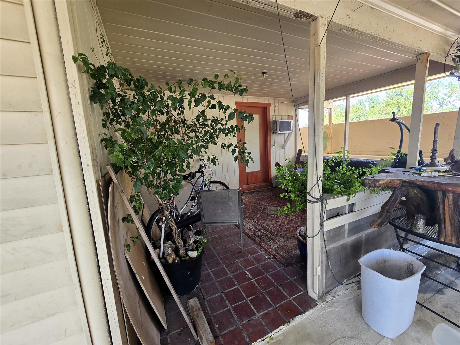 1315 12th Ave W, Bradenton, FL 34205