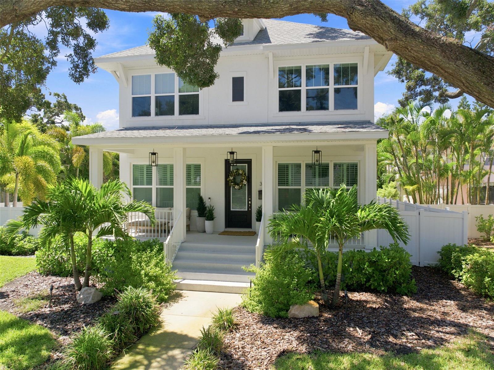 312 35th Ave NE, St Petersburg, FL 33704