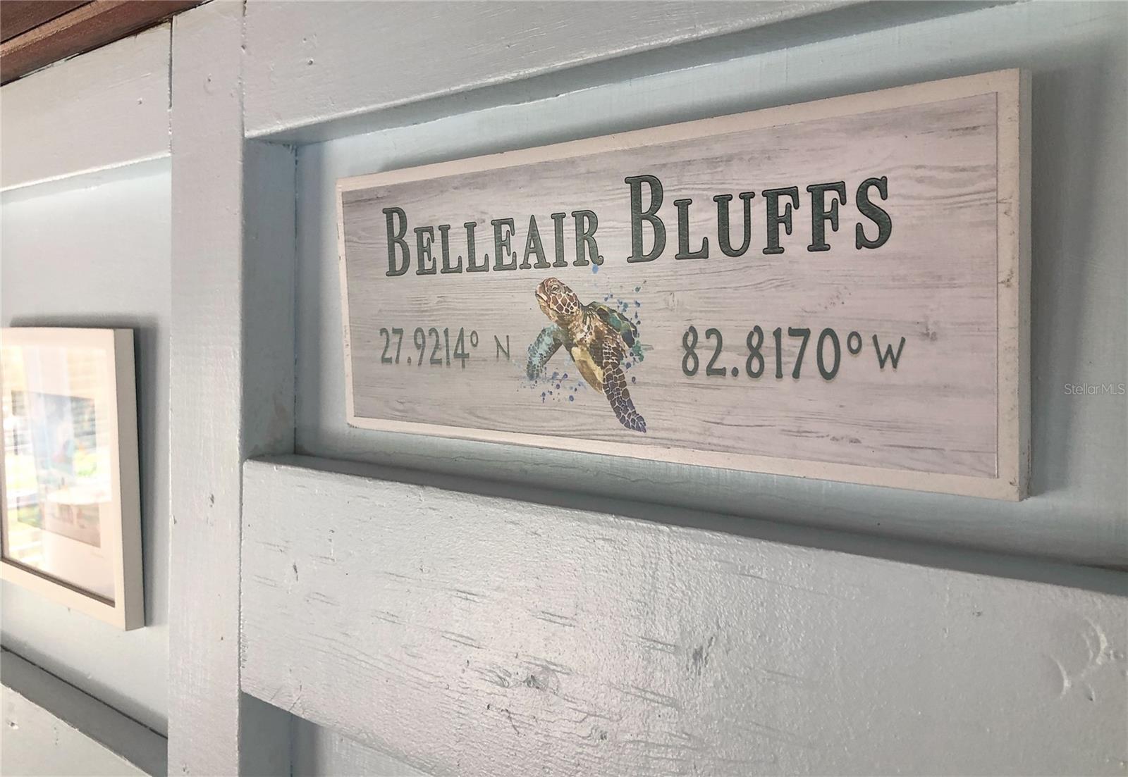 621 Mehlenbacher Rd, Belleair Bluffs, FL 33770
