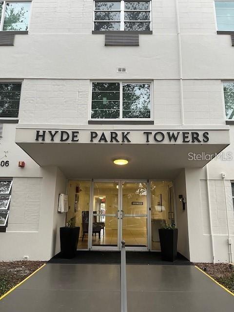 406 S Cedar Ave #107, Tampa, FL 33606