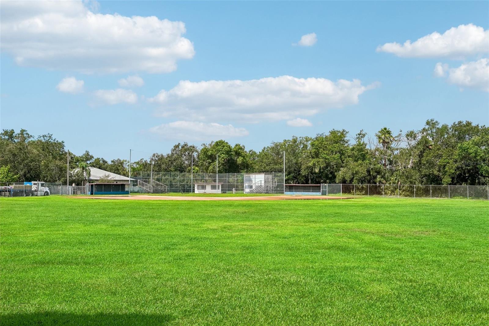 4717 W Prescott St, Tampa, FL 33616