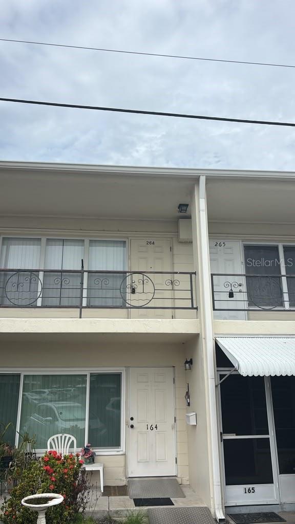 4032 57th St N #264, Kenneth City, FL 33709