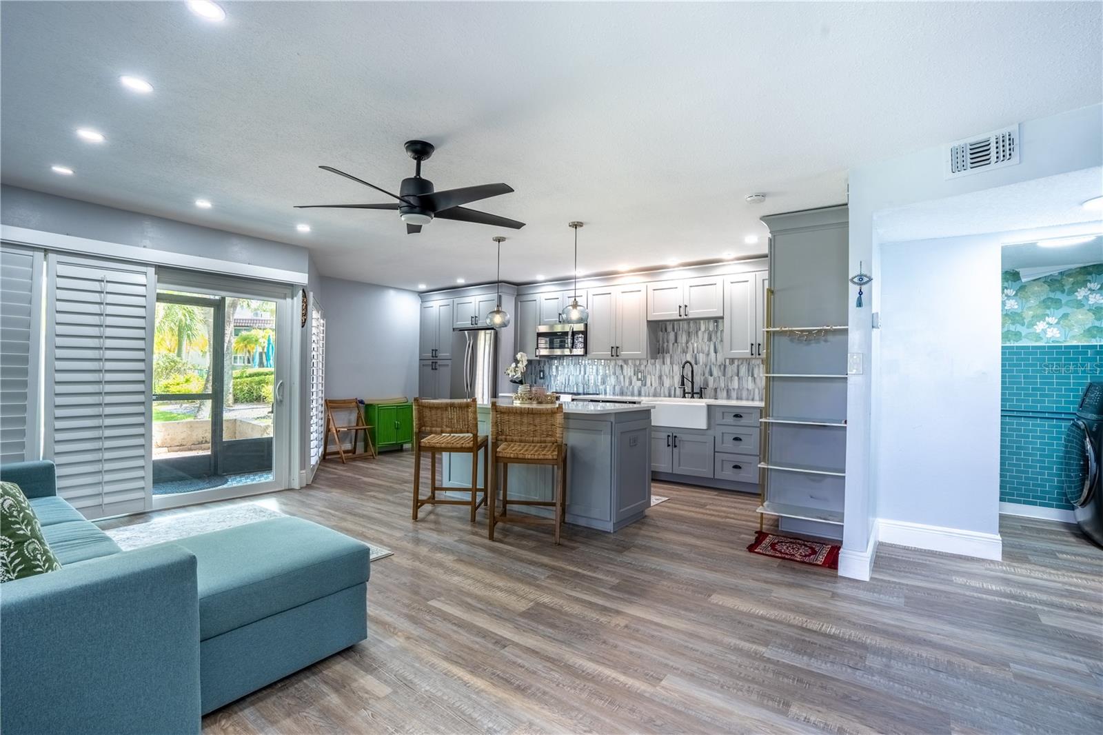 1005 S Bayshore Blvd #102, Safety Harbor, FL 34695