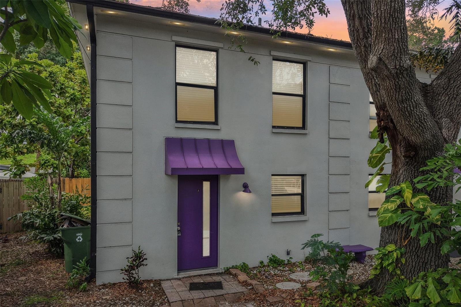 2417 W Stroud Ave, Tampa, FL 33629