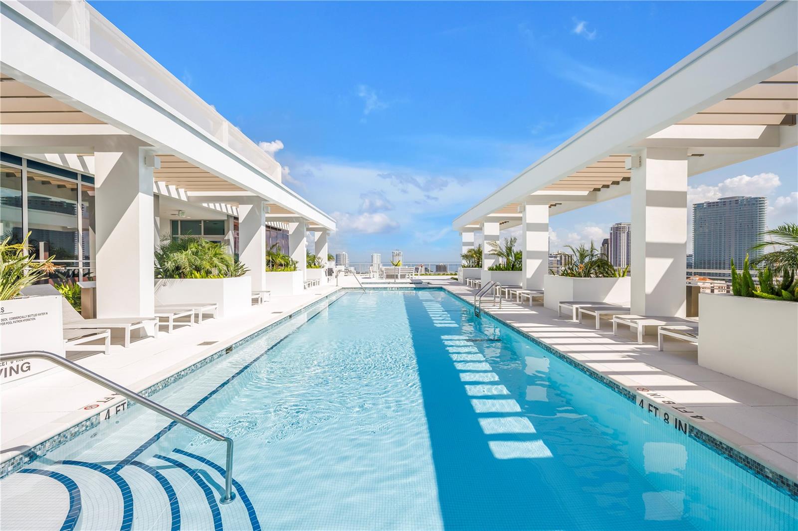 777 3rd Ave N #1605, St Petersburg, FL 33701