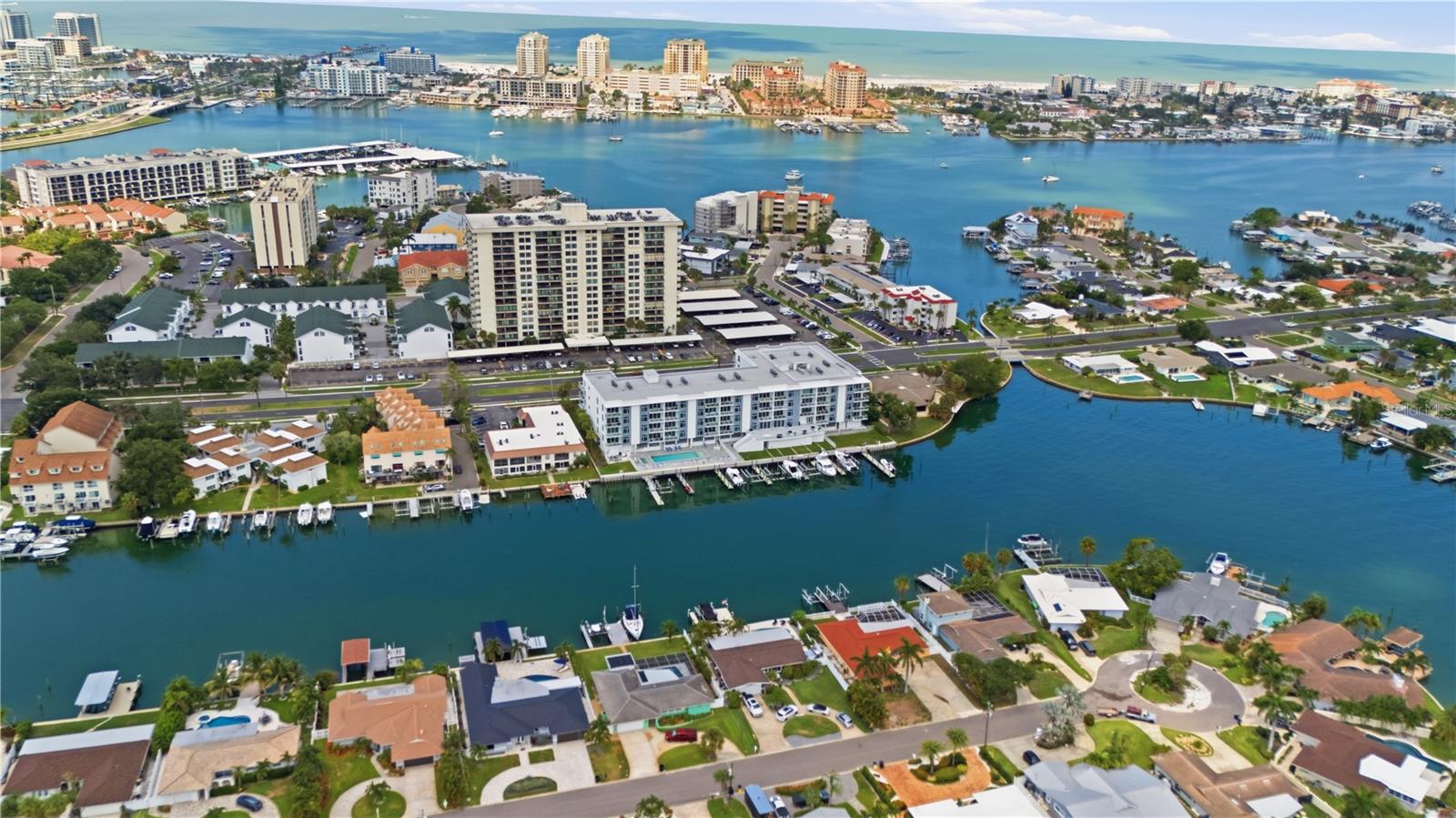 415 Island Way #204, Clearwater, FL 33767
