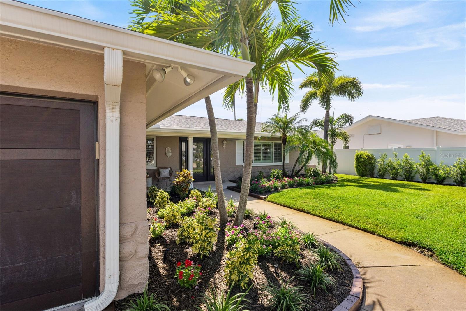 251 N Julia Cir, St Pete Beach, FL 33706
