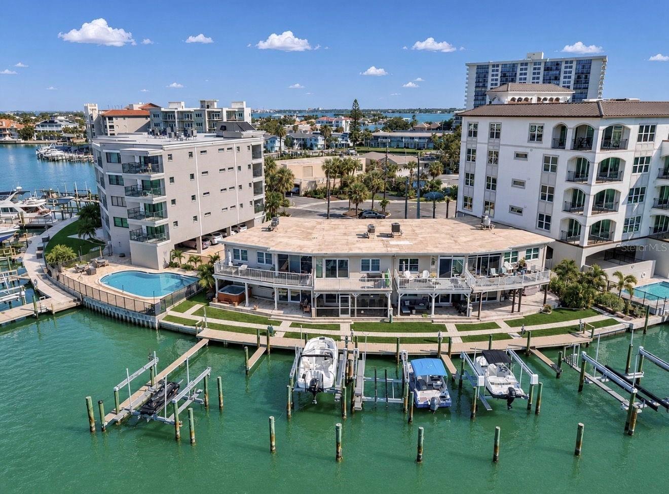 205 Dolphin Point #4, Clearwater Beach, FL 33767