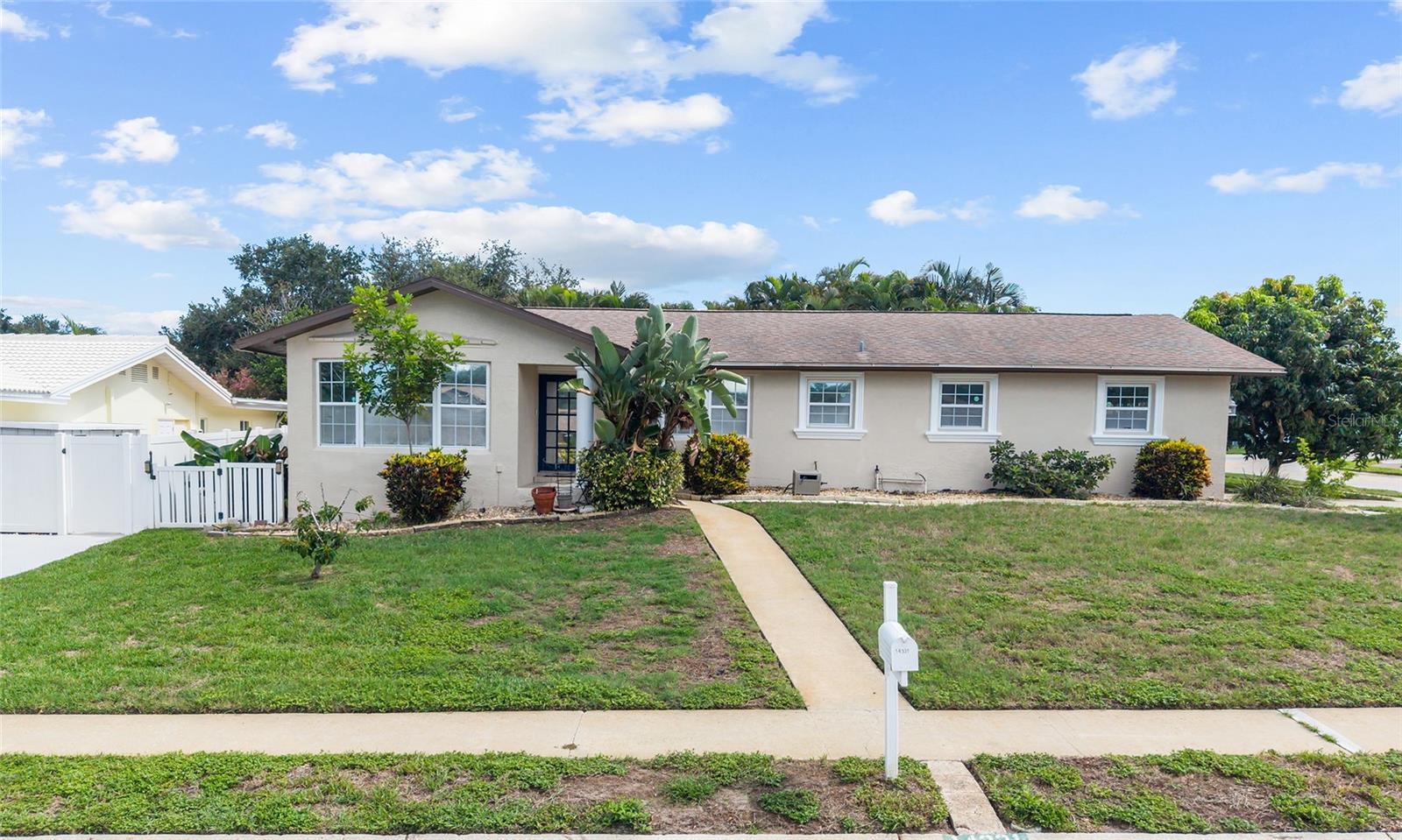 14331 Apache Ave, Largo, FL 33774