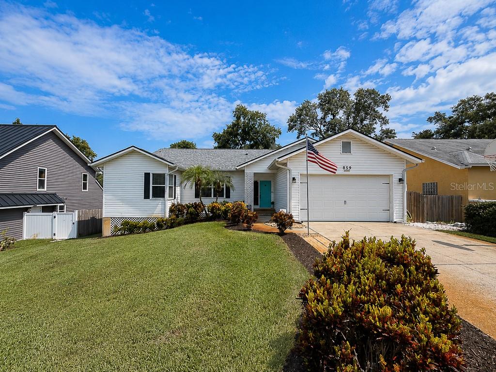 859 Harbor Hill Dr, Safety Harbor, FL 34695