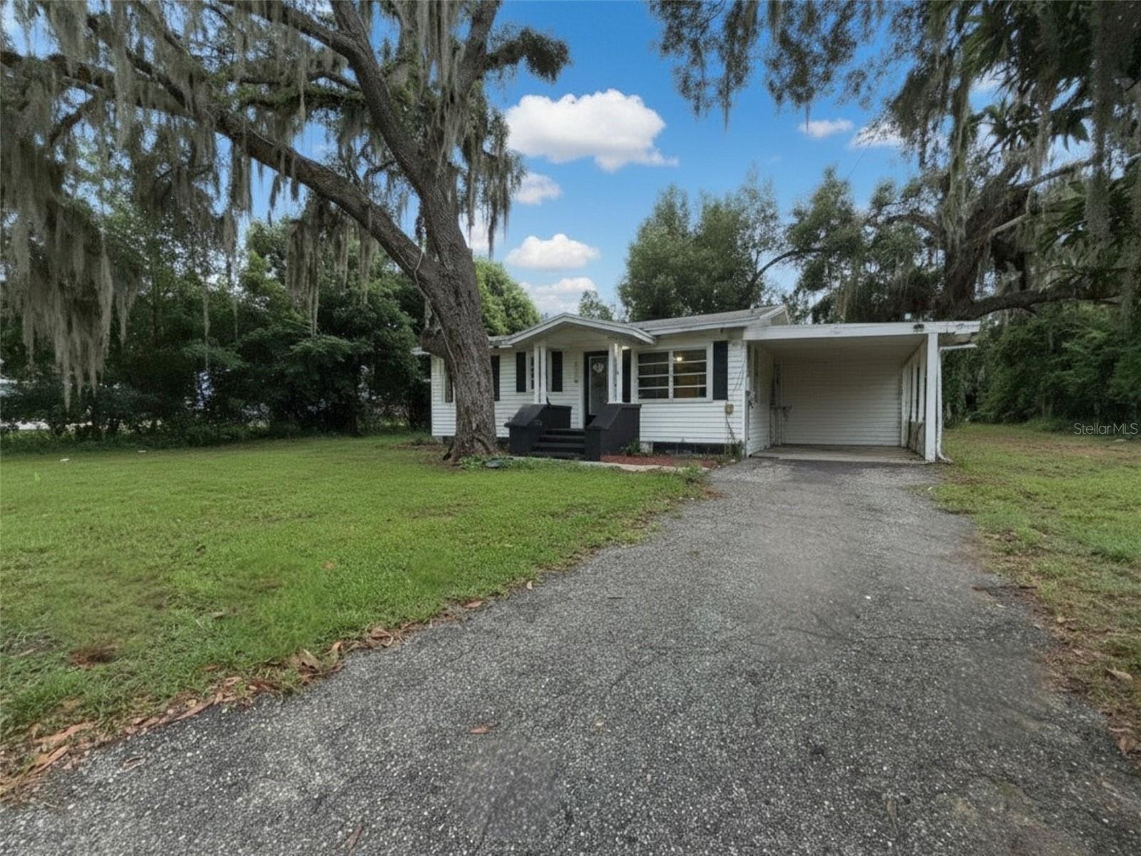37318 Carter Ave, Dade City, FL 33523
