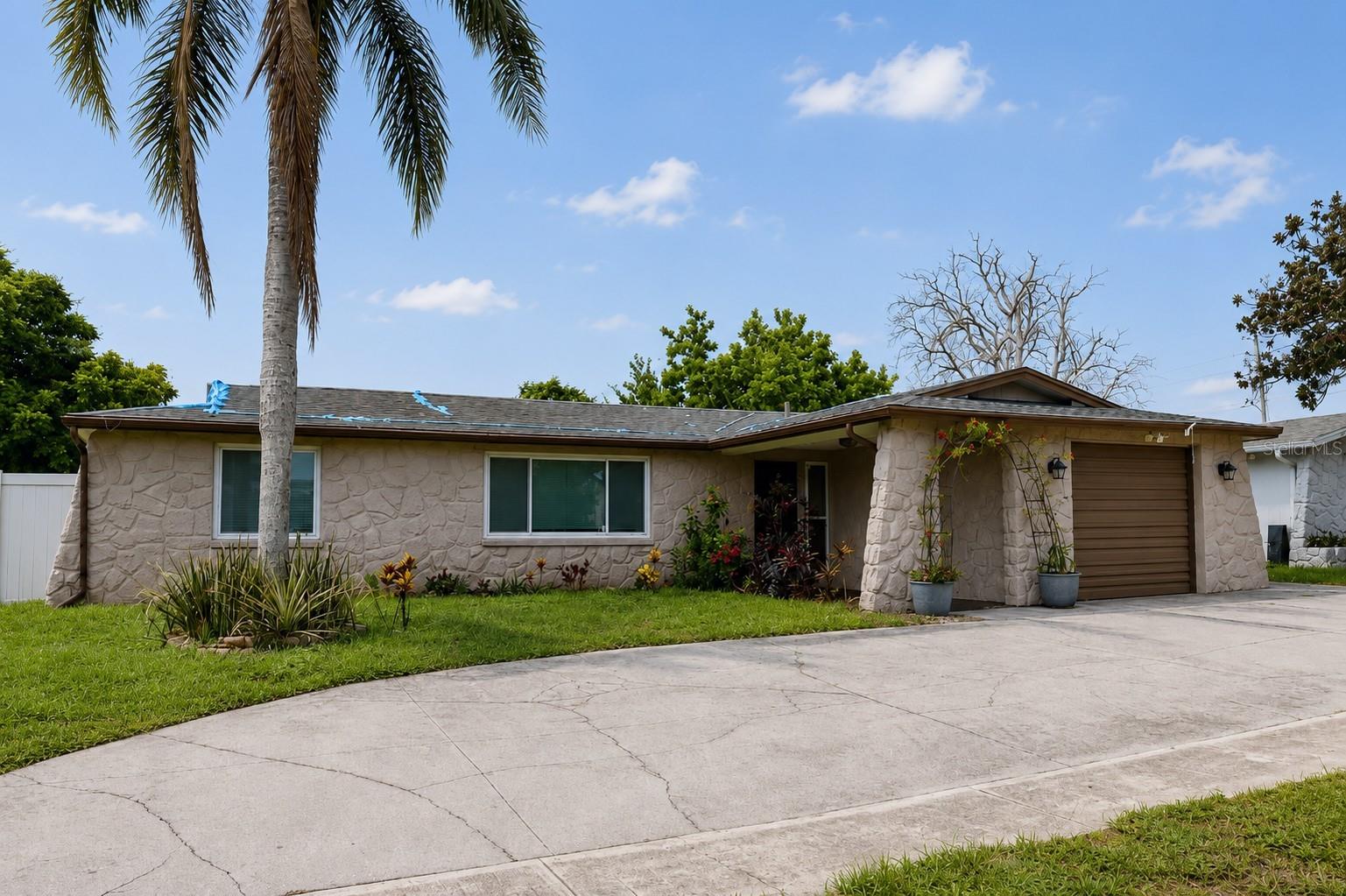 6012 12th Ave, New Port Richey, FL 34653