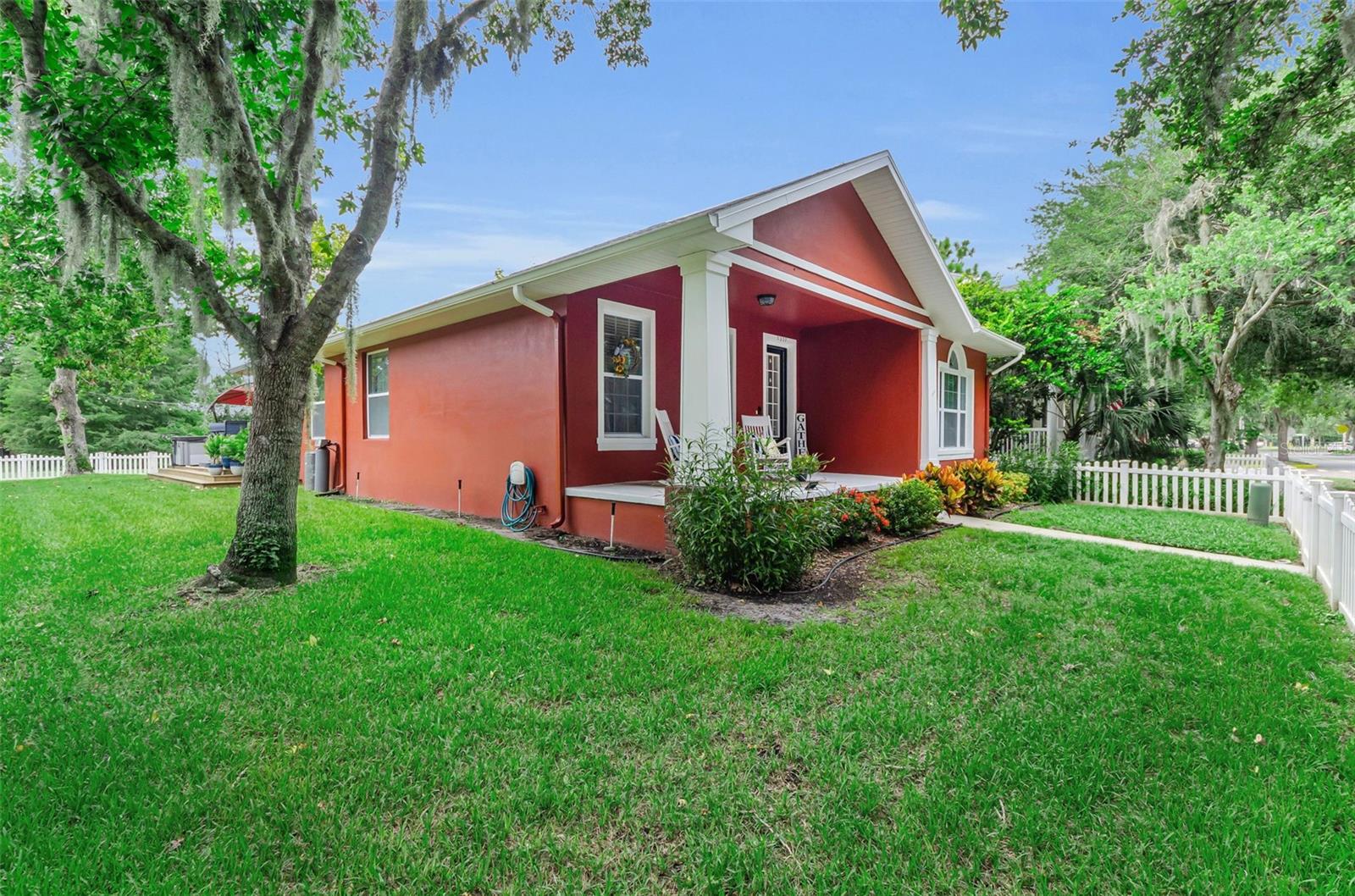 3237 Town Ave, New Port Richey, FL 34655