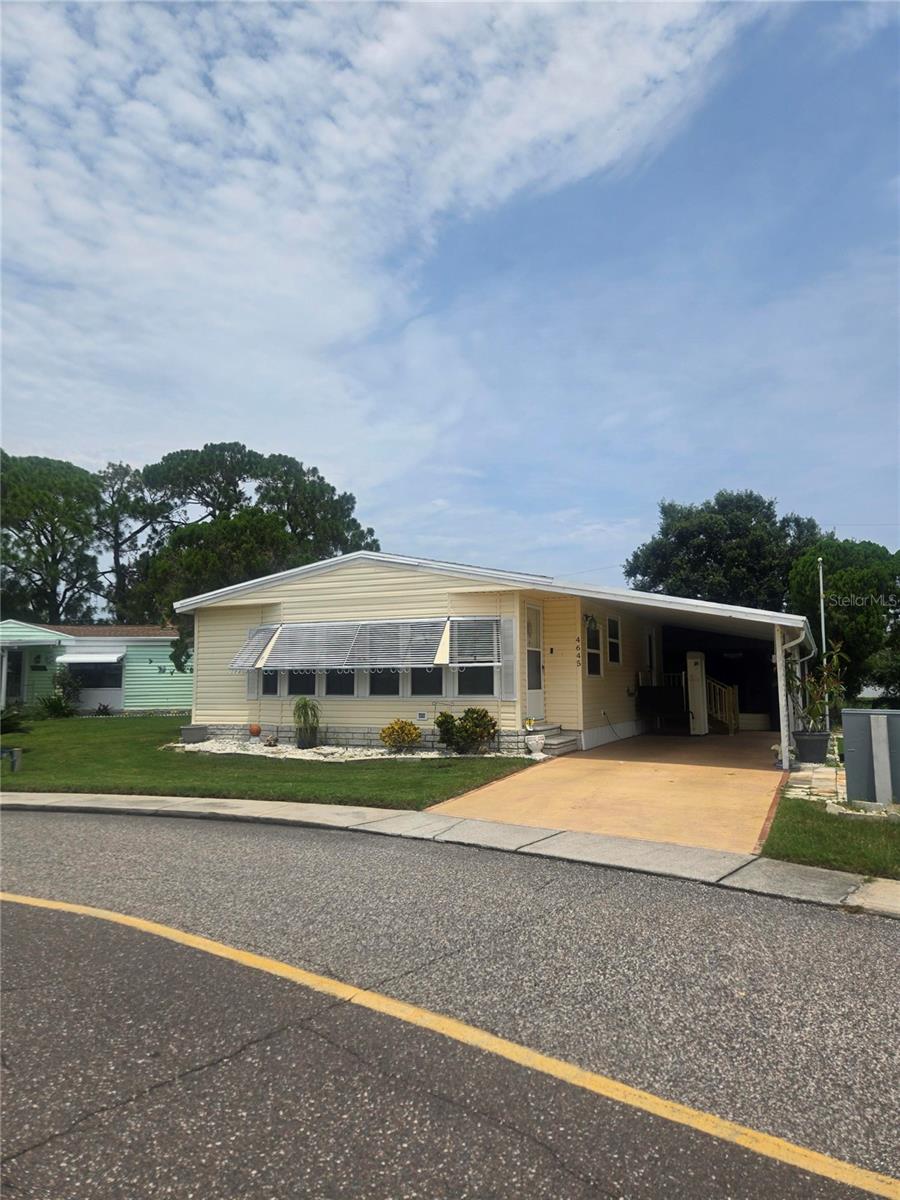 4645 Burney Dr, Holiday, FL 34690
