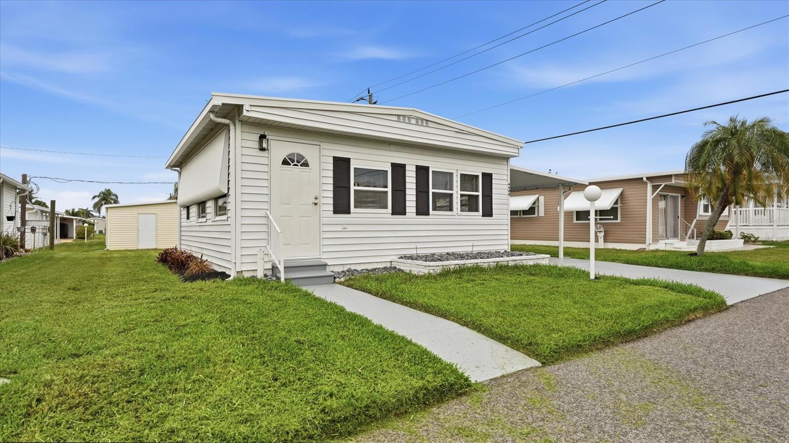 4908 5th A St E, Bradenton, FL 34203