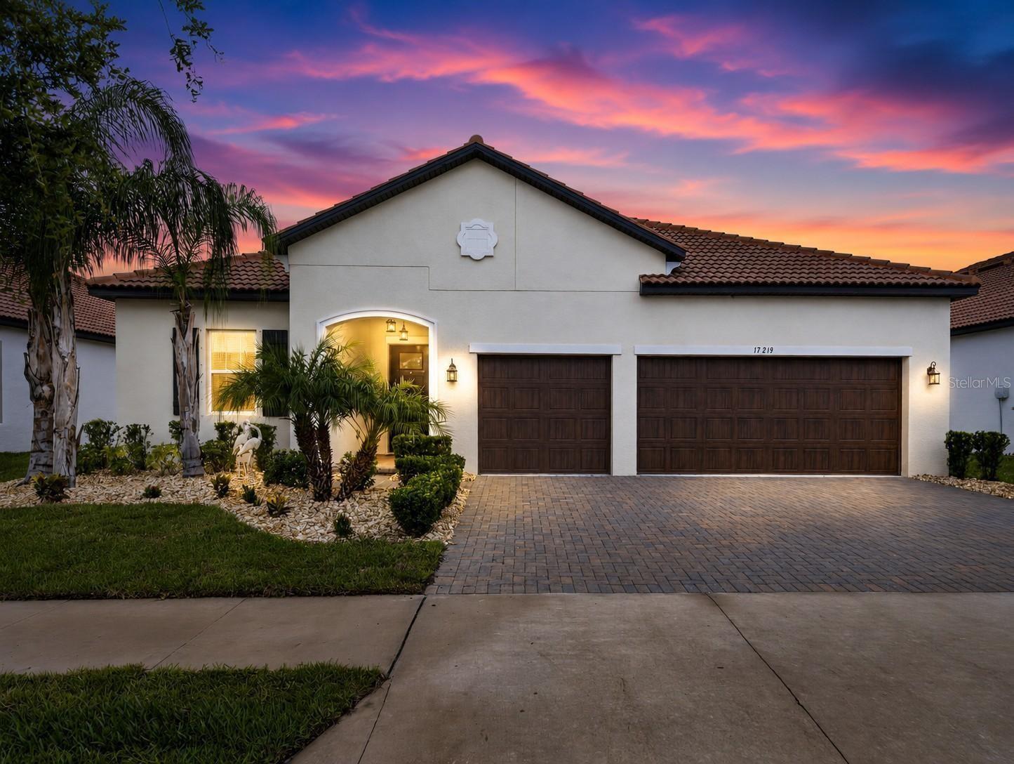17219 Scuba Crest St, Wimauma, FL 33598
