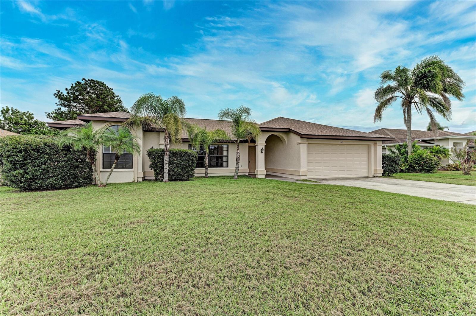 4621 35th Ct E, Bradenton, FL 34203