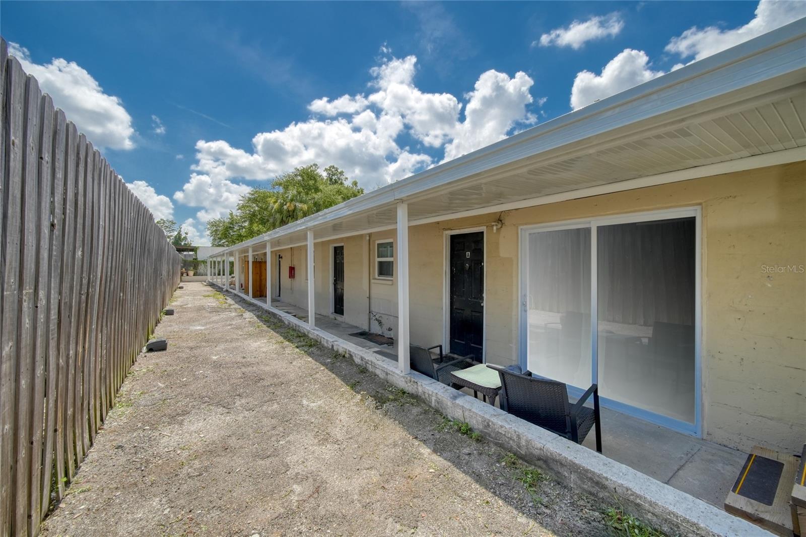 4615 N Hesperides St, Tampa, FL 33614