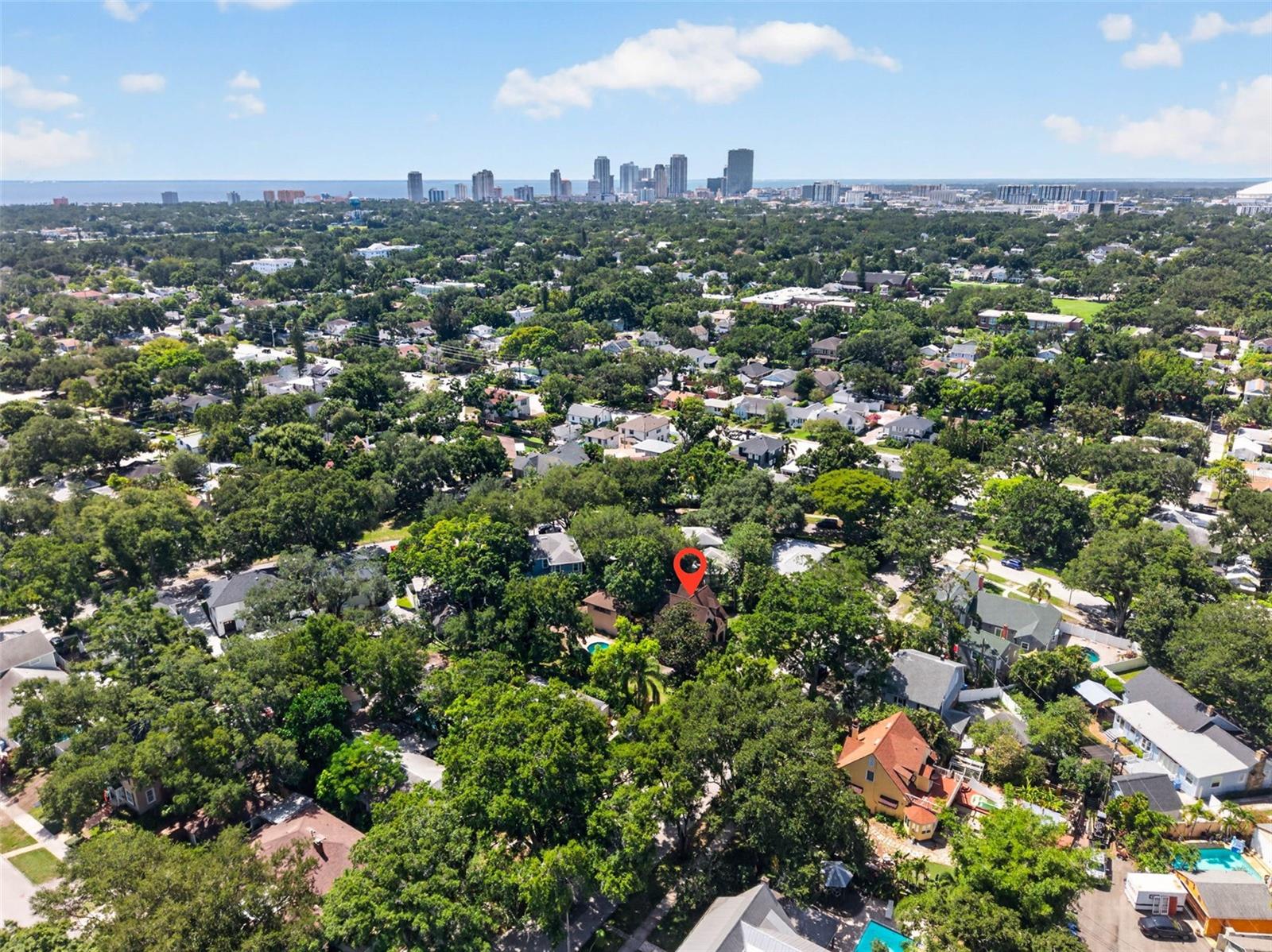 2321 14th St N, St Petersburg, FL 33704