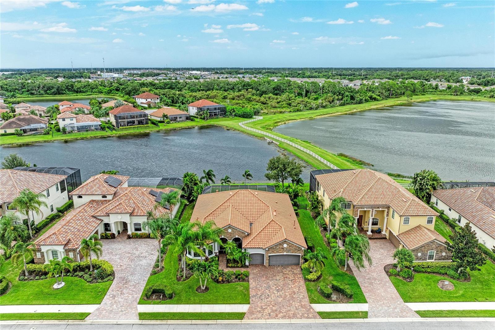 5660 Cloverleaf Rn, Bradenton, FL 34211