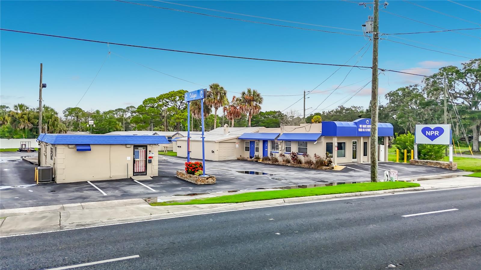 7429 Us Highway 19, New Port Richey, FL 34652