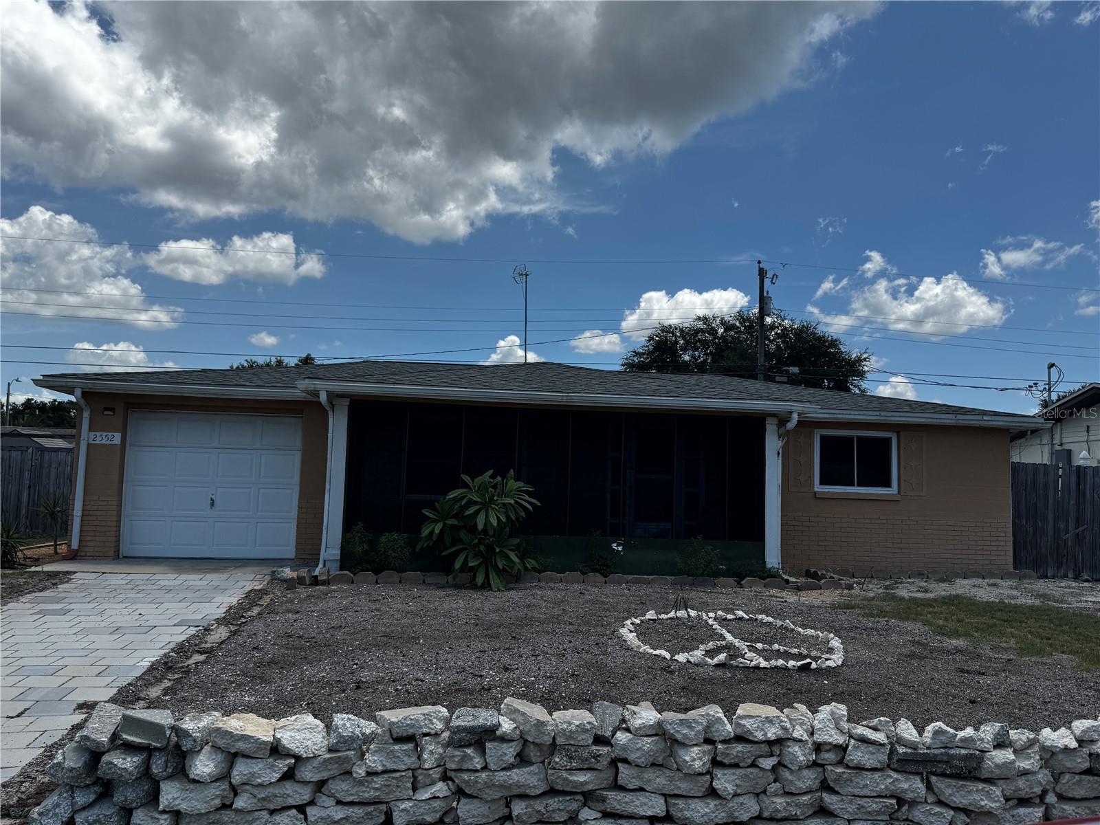 2552 Limewood Dr, Holiday, FL 34690