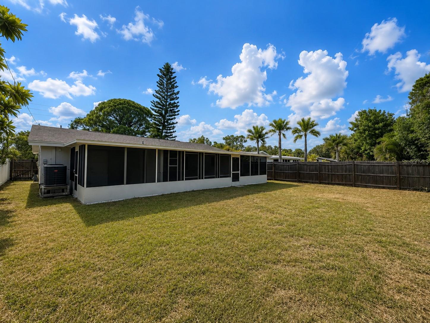 5419 Denver St NE, St Petersburg, FL 33703