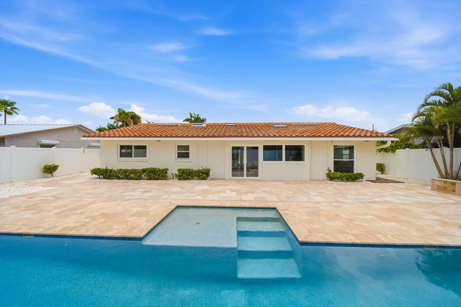 230 N Tessier Dr, St Pete Beach, FL 33706